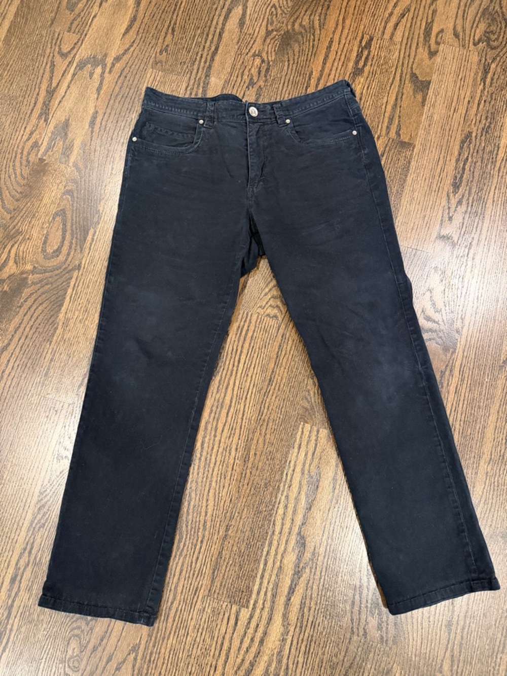 Men's Deep Navy Straight-Leg Jeans